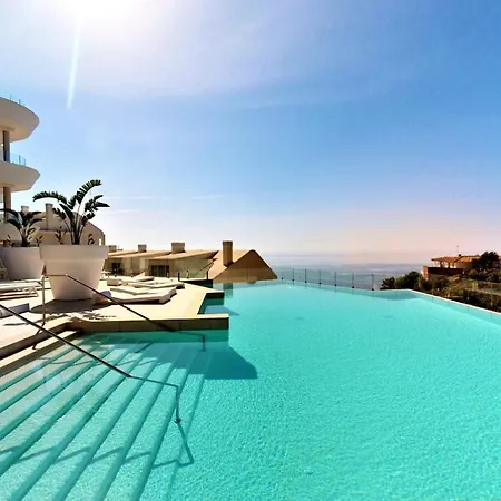 Stupa Hills Ix - Superb New Built Duplex Apartamento Benalmádena