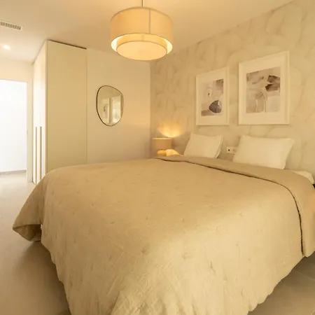 Stupa Hills Ix - Superb New Built Duplex *