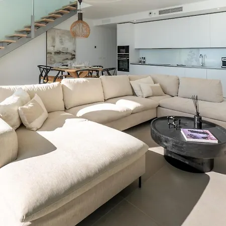 Stupa Hills Ix - Superb New Built Duplex Benalmádena